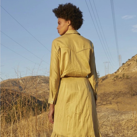 Emory bee west button down - Picture 3 of 12